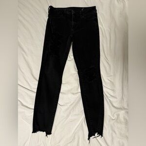 American Eagle Outfitters Women's Distressed Black Jegging